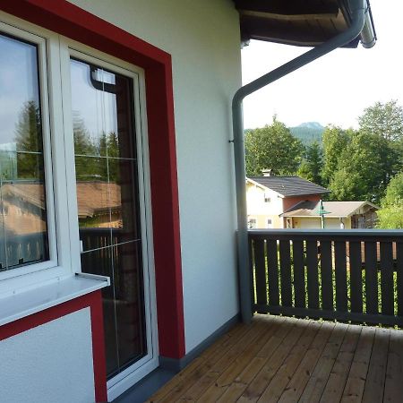Ferienwohnung Mit Blick Auf Die Buchensteinwand Hochfilzen Bagian luar foto
