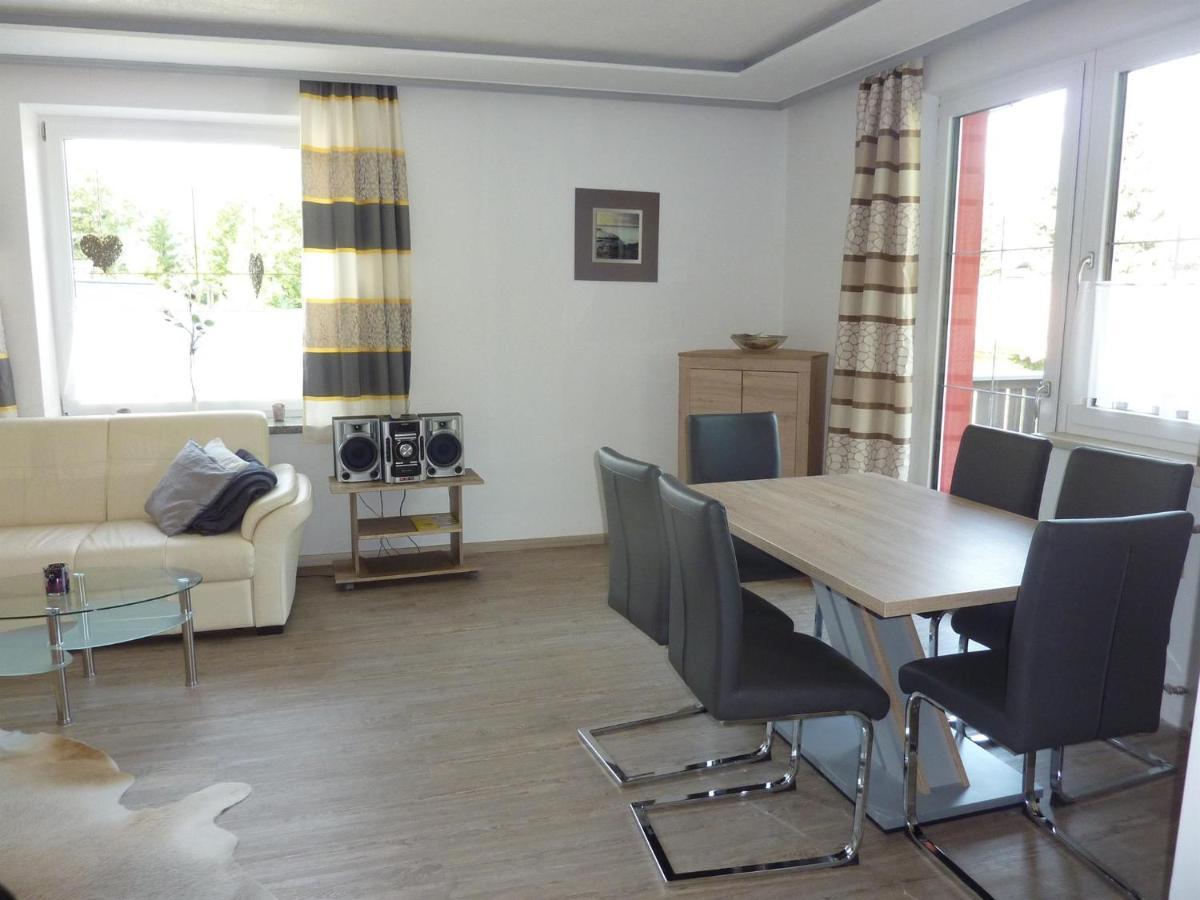 Ferienwohnung Mit Blick Auf Die Buchensteinwand Hochfilzen Bagian luar foto