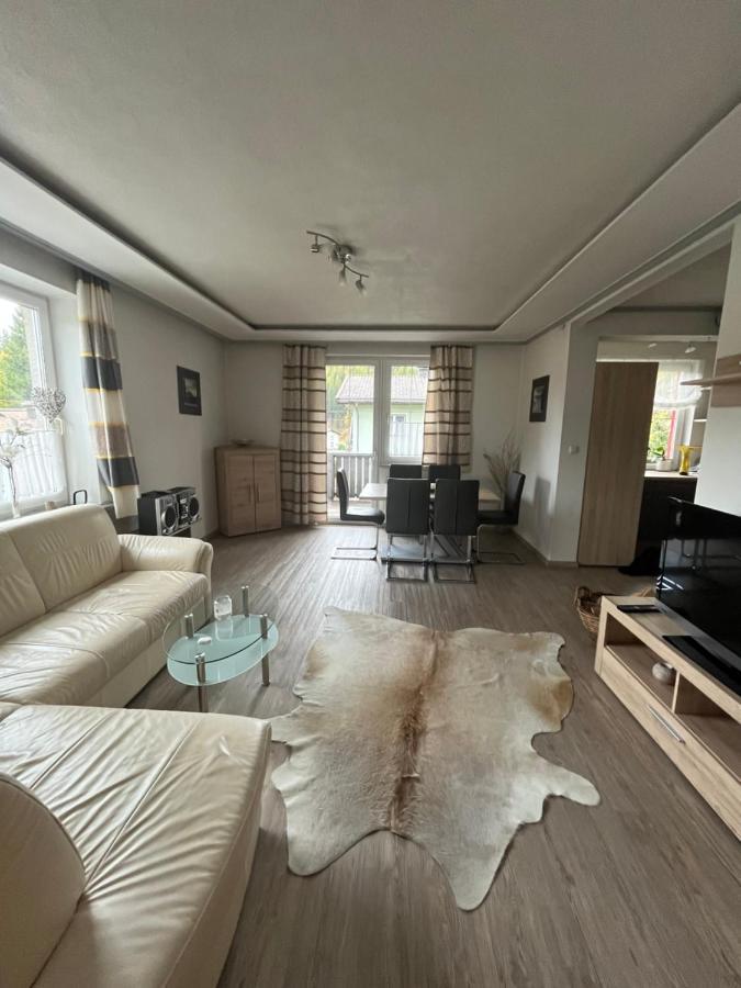 Ferienwohnung Mit Blick Auf Die Buchensteinwand Hochfilzen Bagian luar foto